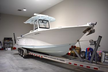 30' Sea Hunt 2019 Yacht For Sale